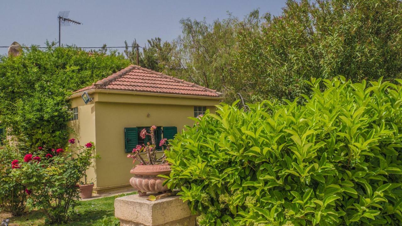 Sylvia'S Guest House Kavrokhorion Exterior foto